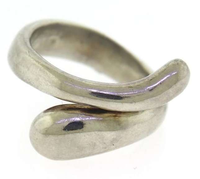 Tiffany & Co Elsa Pereti Bypass Ring