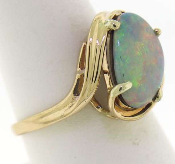 Great Yellow Gold Opal Doublet Ring