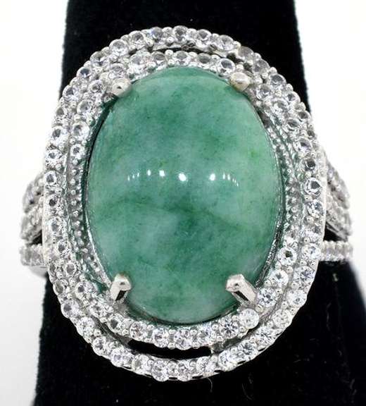 Sparkling Massive 10.82CT Natural Emerald & White Sapphire Ring