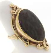 Luxurious Vintage Yellow Gold Oval Cabochon Jasper Ring