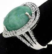 Sparkling Massive 10.82CT Natural Emerald & White Sapphire Ring