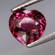 Violet Garnet! 2.21ct heart cut Rhodolite Garnet