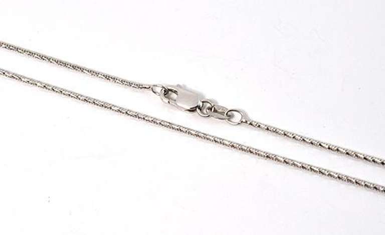 Fashionable White Gold Necklace