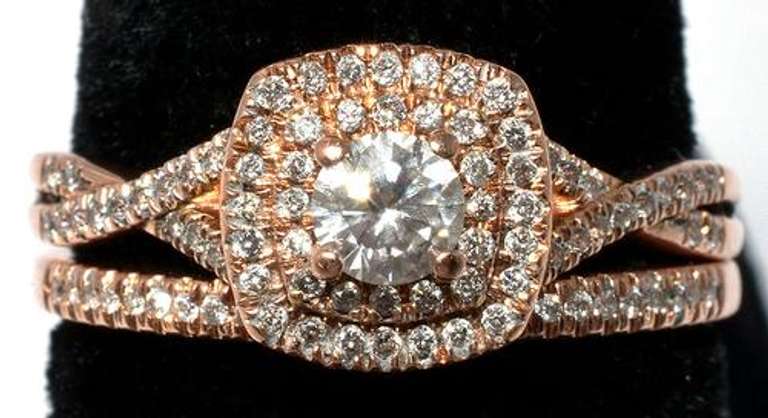 Diamond Halo Wedding Set in 14KT Rose Gold