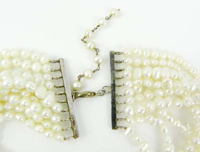 Stunning Freshwater Pearls 10-Strand Choker