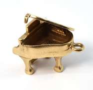 Detailed 14k Grand Piano Charm
