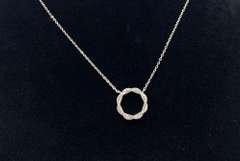 Beautiful Twisted White Gemstone Pendant Necklace