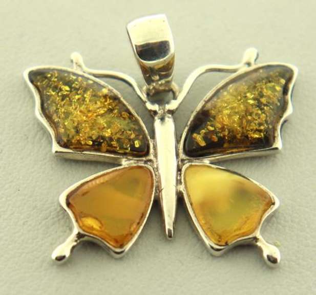 Vintage Sterling Silver Amber Pendant