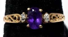 Attractive Amethyst & Diamond Ring in 14KT Yellow Gold