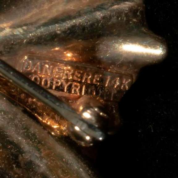 14 K Yellow Gold and 6 Diamond Flower Pin