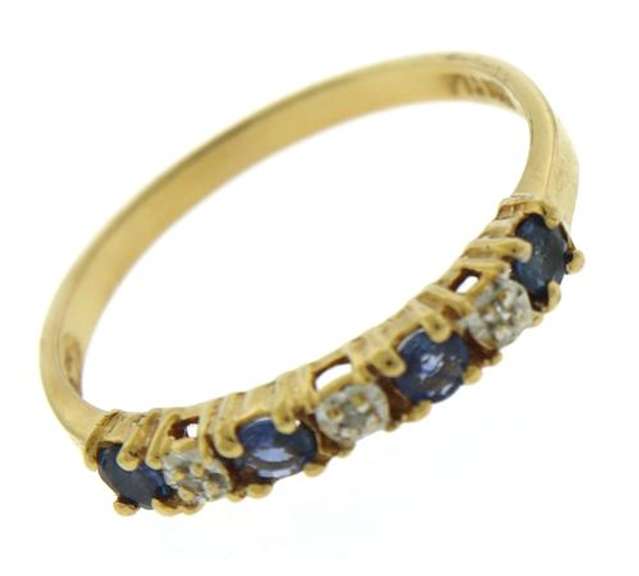 Great Yellow Gold Blue Sapphire and Diamond Band
