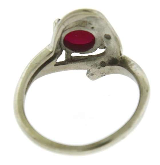 Handsome Red Star Sapphire & Flourentine Finish Ring