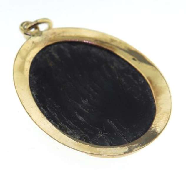 Yellow Gold Mop Cameo Pendant