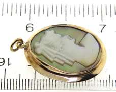 Yellow Gold Mop Cameo Pendant