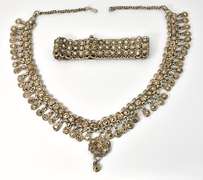 Alluring Ethnic Necklace & Bracelet in 70% Silver