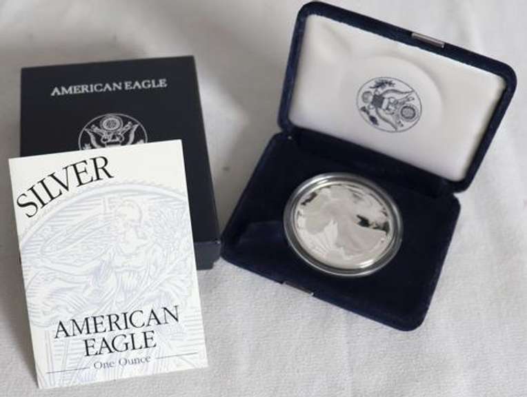 1994 Proof Silver Eagle With Box And Paper