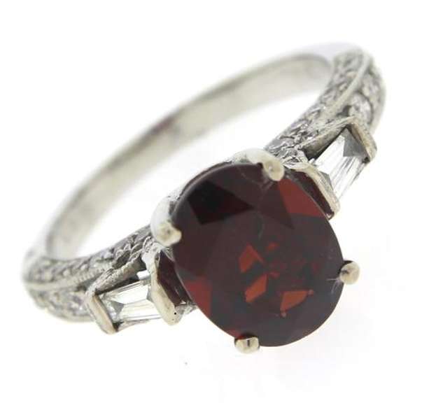Shimmering 18kt Natural Almandite Garnet & Diamond Ring