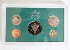 2 Each US Proof Sets 1973-79 1982-3 1986-7 1989-92