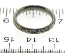 Vintage 18kt Floral Etched Band