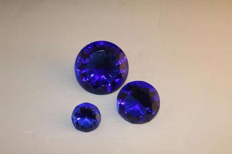 Trio Diamonds Crystal Blue