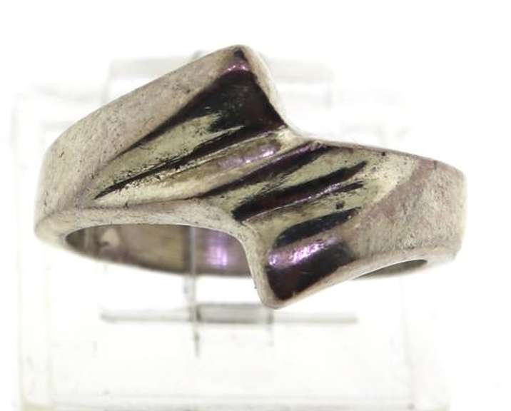 Vintage Sterling Silver Ring