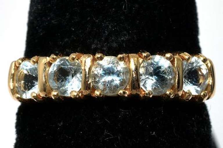 14KT Yellow Gold Aquamarine Band Ring