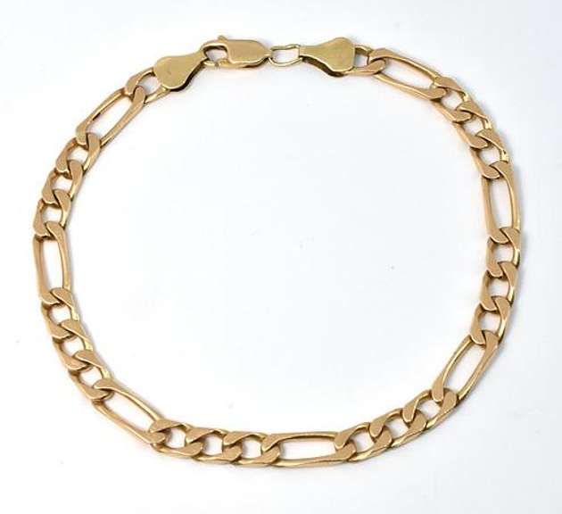 Durable Figaro Link Bracelet