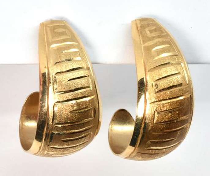 Nice J Hoop Earrings