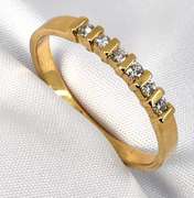 Easy to Wear Diamond Band