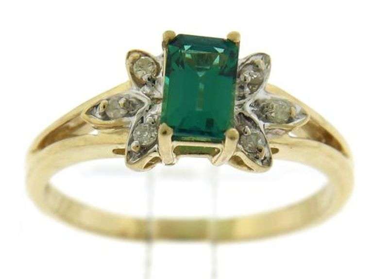 Exquisite Synthetic Emerald & Starburst Diamond Accent Ring
