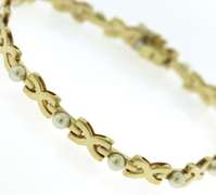 Sleek 14kt YG White Fresh Water Pearl and "X"-Link Bracelet