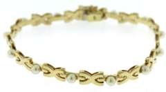 Sleek 14kt YG White Fresh Water Pearl and "X"-Link Bracelet