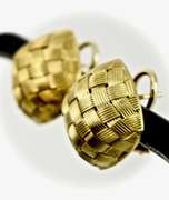 Beautifully Textured 18K Basket Weave Earrings