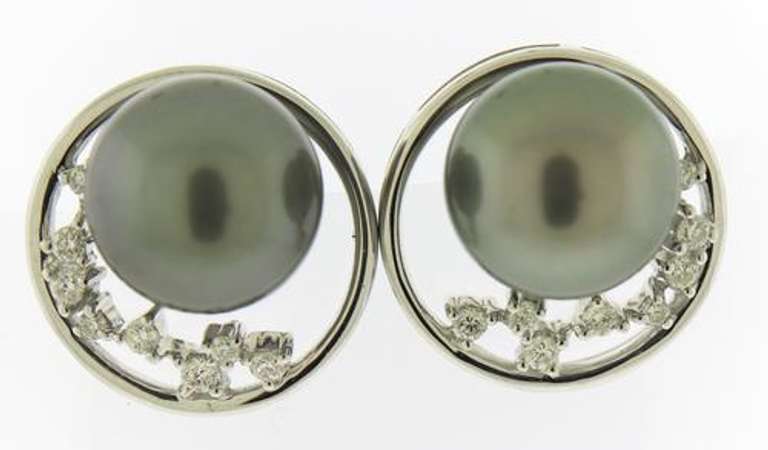 11 MM Gray Tahitian Pearl Earrings with Diamonds