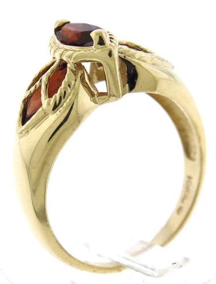 Beautiful Marquooise & Pear Garnet Yellow Gold Ring