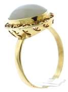 Pretty Yellow Gold Lavender Jade Ring