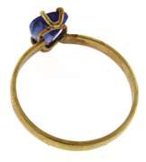 Alluring 18kt Pear Shaped Tanzanite Ring