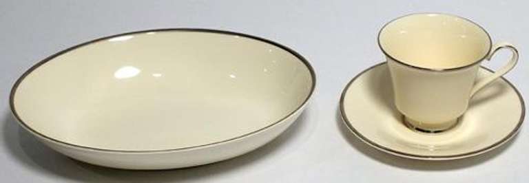 The Royal Doulton Carolyn Collection