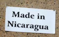 Authentic Nicaraguan Ceramic Vase by Enmanuel Maldonado With certificate