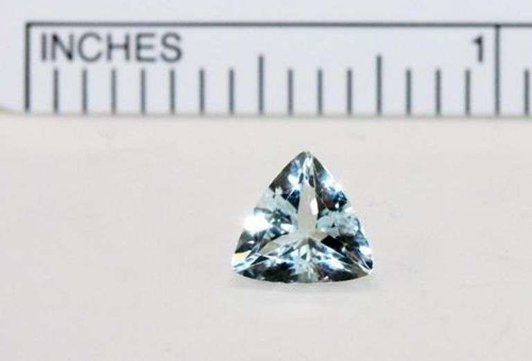 Flashy Natural Aquamarine - 0.84 ct.
