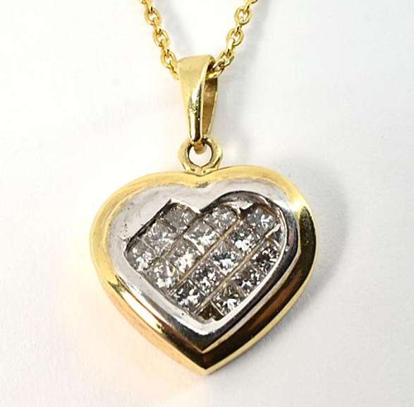 Charming Heart Necklace with Diamonds in 14K