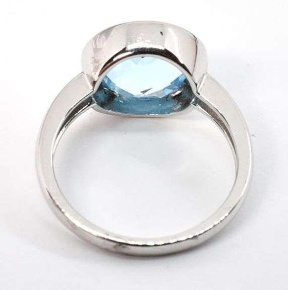 Lovely Blue Topaz Ring in 14K White Gold
