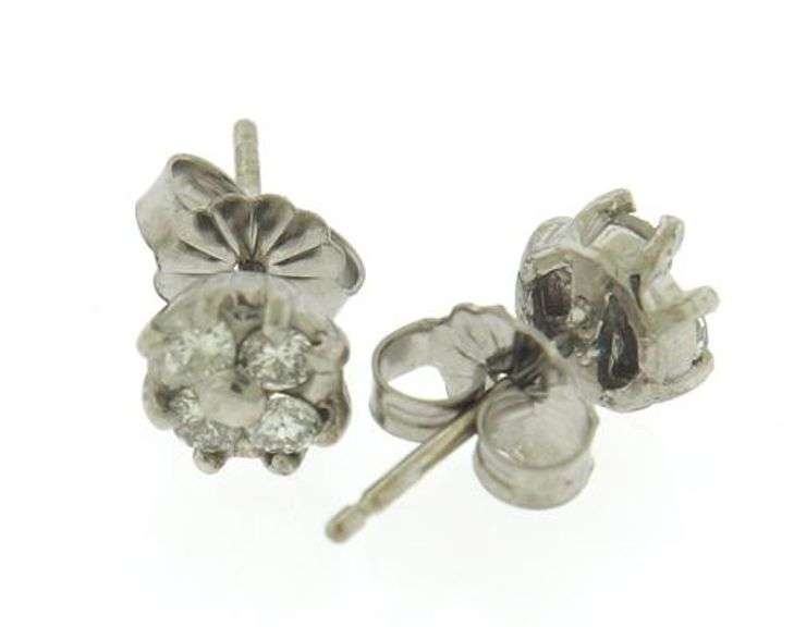 Beautiful Diamond Flower Stud Earrings