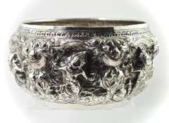 Vintage Siamese Sterling Hand Chased Bowl