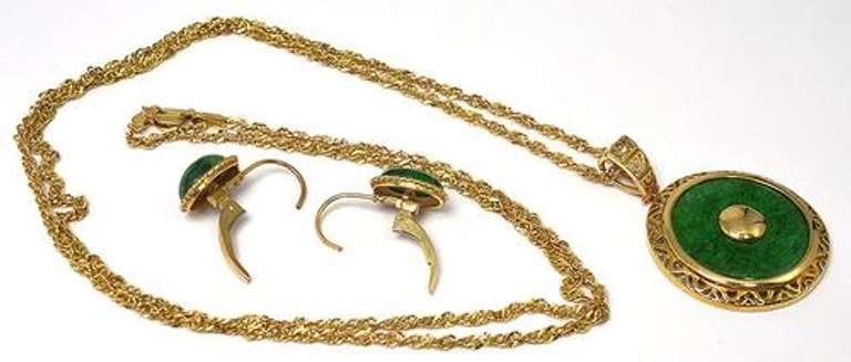 Gorgeous Green Stone Necklace and Earring Set in 14KT Yellow Gold