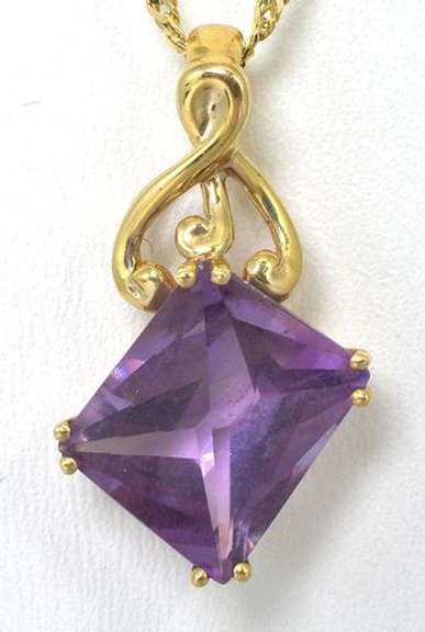Huge Free-Form Amethyst Necklace in 14KT Yellow Gold