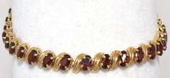Dazzling 8.40CTW Garnet Bracelet in 14KT Yellow Gold
