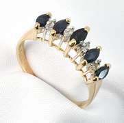 Cute Sapphire & Diamond Pyramid Ring