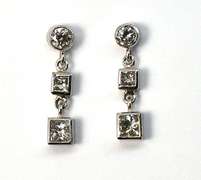Dangling WG Dangling Diamond Earrings