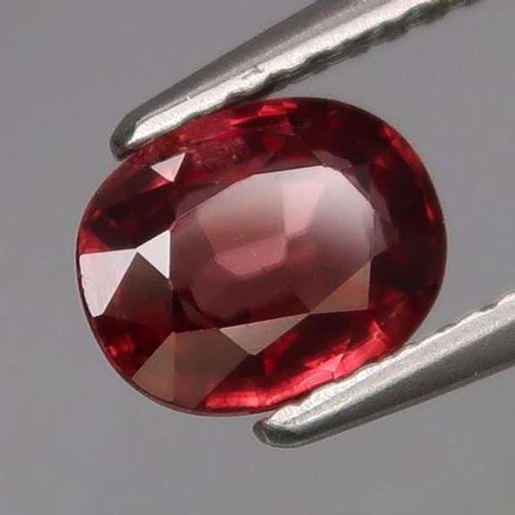 Rich pinkish violet 1.48ct Tanzanian Zircon